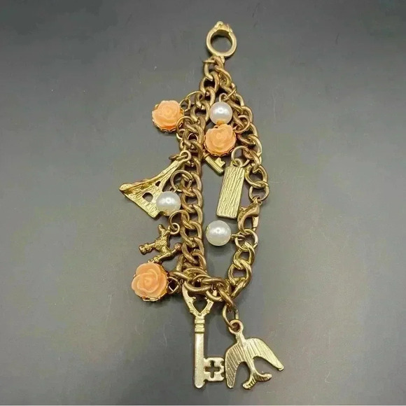 VGT Eiffel Tower & Floral Design Gold-tone Charm Stretch Bracelet for Girls - Picture 8 of 8